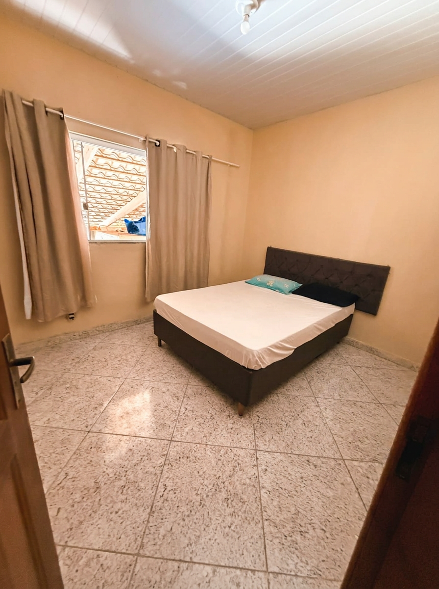 Villa Acácia — quarto com cama de casal